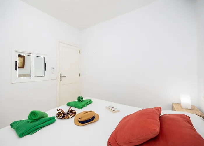 Apartamento Jardines 2 *